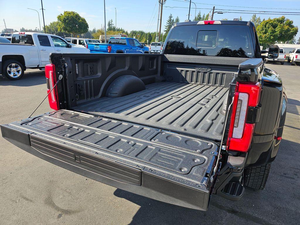 used 2025 Ford F-450 car
