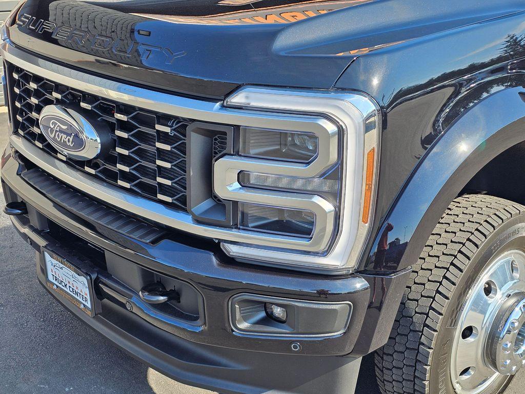 used 2025 Ford F-450 car