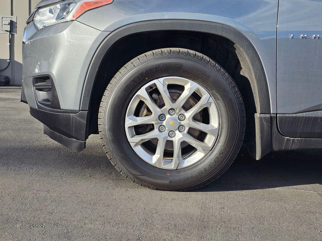 used 2018 Chevrolet Traverse car, priced at $18,850