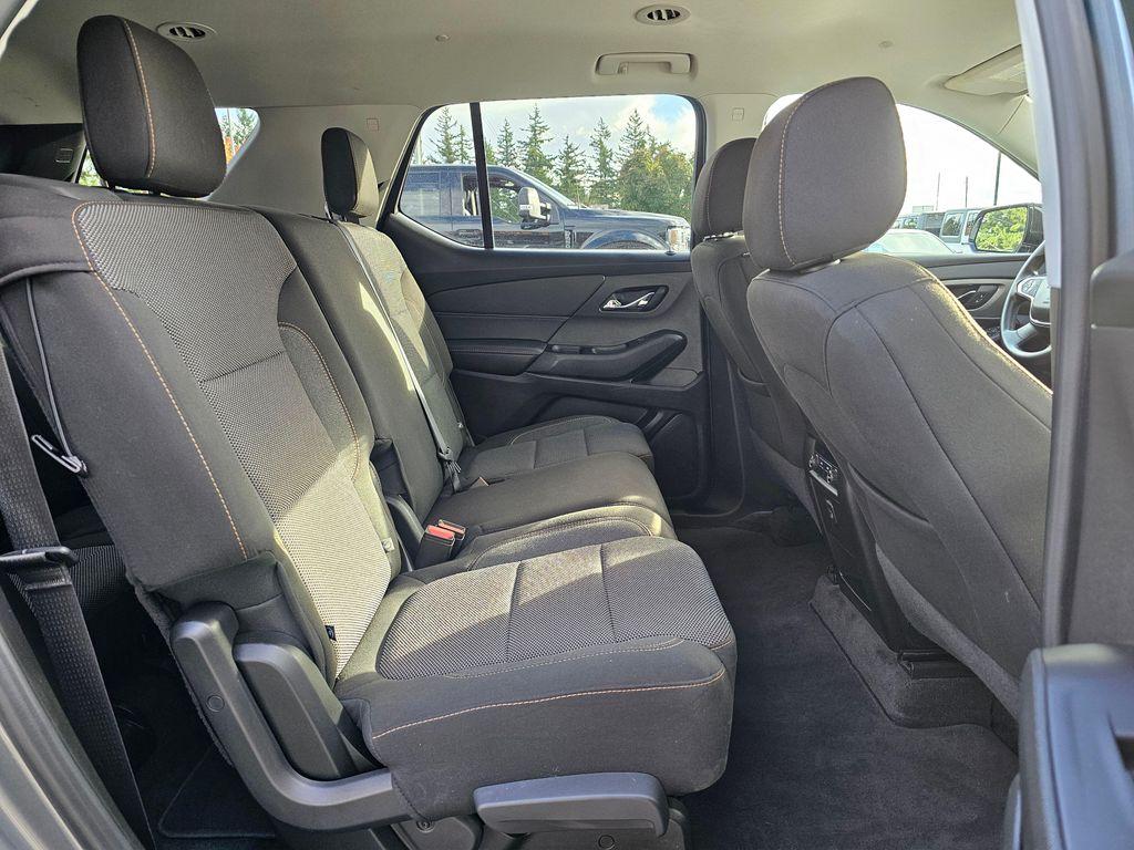 used 2018 Chevrolet Traverse car, priced at $18,850