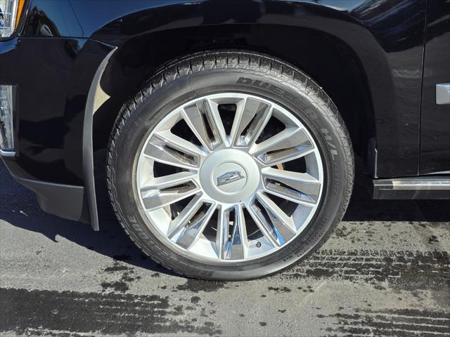 used 2015 Cadillac Escalade car, priced at $29,850