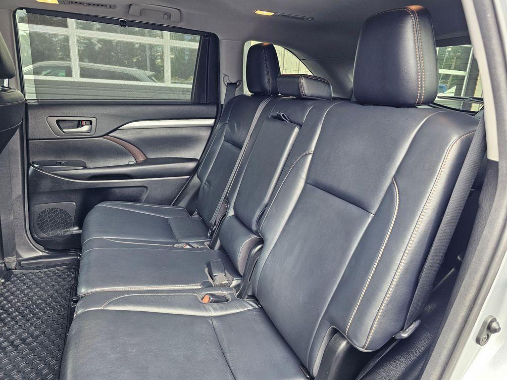 used 2017 Toyota Highlander car, priced at $29,850