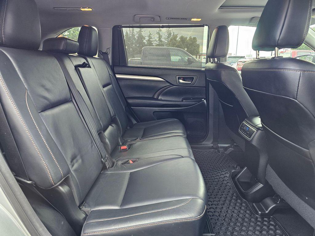 used 2017 Toyota Highlander car, priced at $29,850