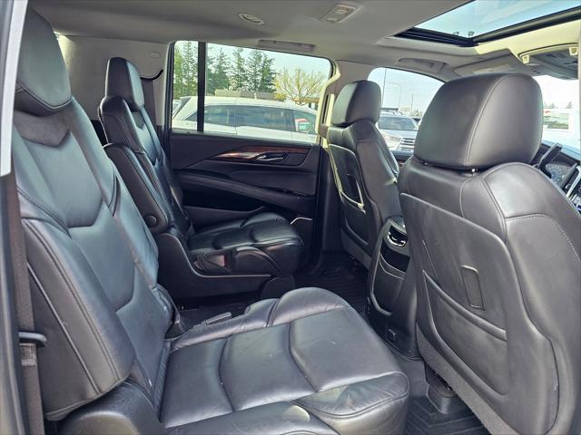 used 2020 Cadillac Escalade ESV car, priced at $34,850