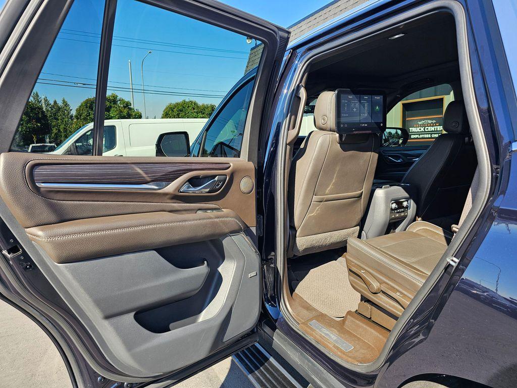 used 2021 GMC Yukon car, priced at $53,850