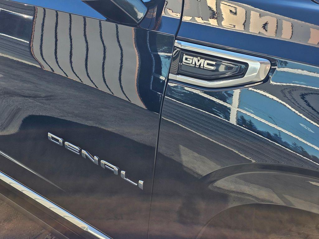 used 2021 GMC Yukon car, priced at $53,850