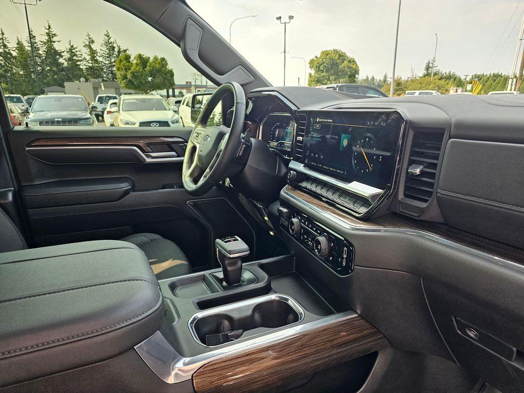 used 2025 Chevrolet Silverado 1500 car, priced at $53,850