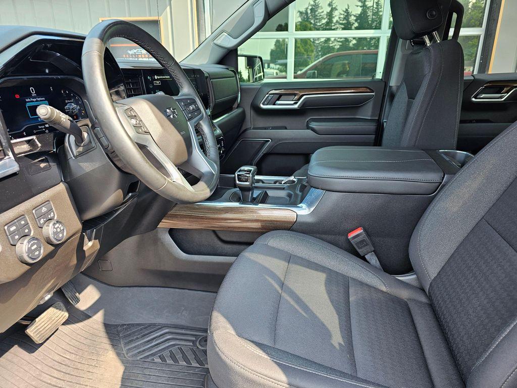 used 2025 Chevrolet Silverado 1500 car, priced at $53,850