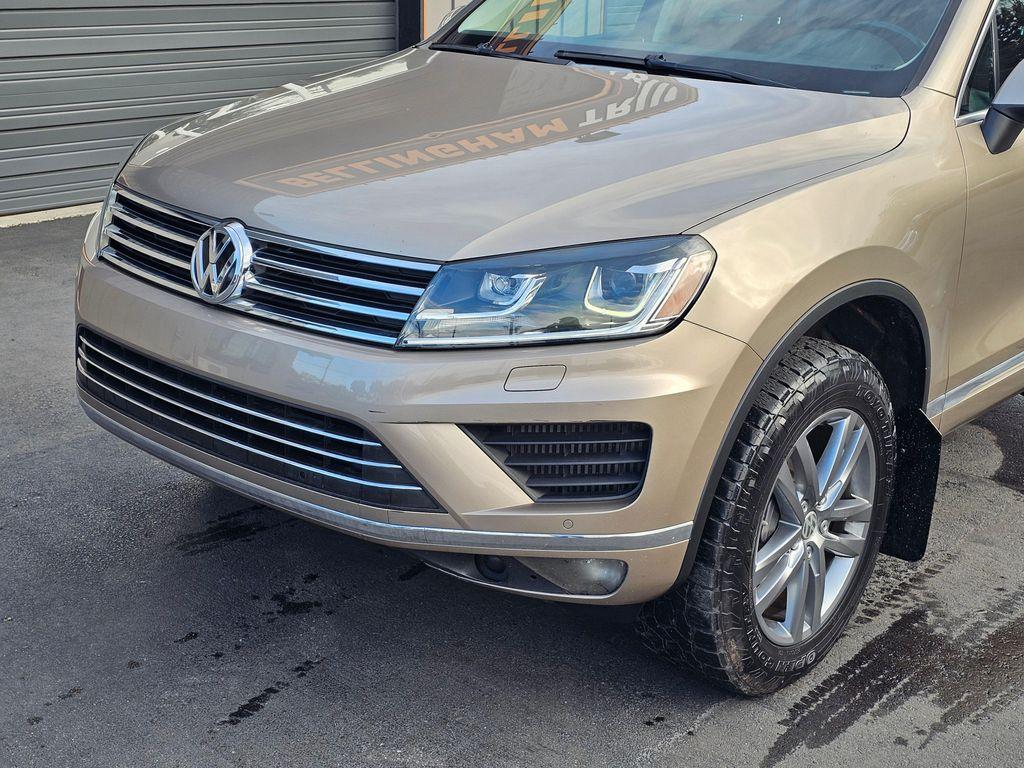 used 2015 Volkswagen Touareg car, priced at $16,850
