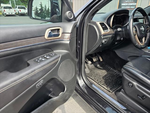 used 2015 Jeep Grand Cherokee car, priced at $17,850