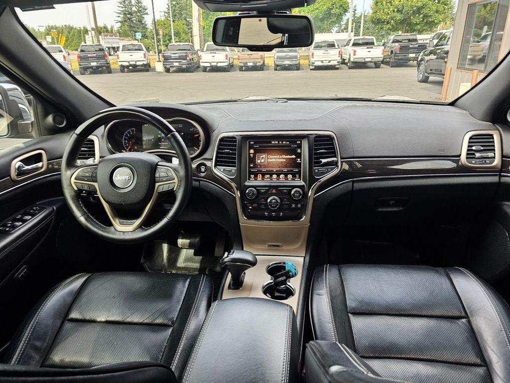 used 2015 Jeep Grand Cherokee car, priced at $17,850