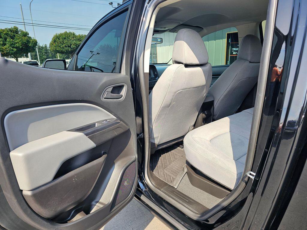 used 2021 GMC Canyon car, priced at $27,850
