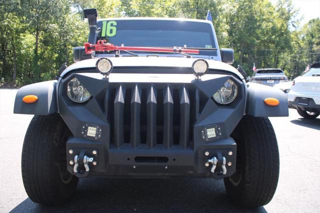 used 2015 Jeep Wrangler Unlimited car, priced at $15,995