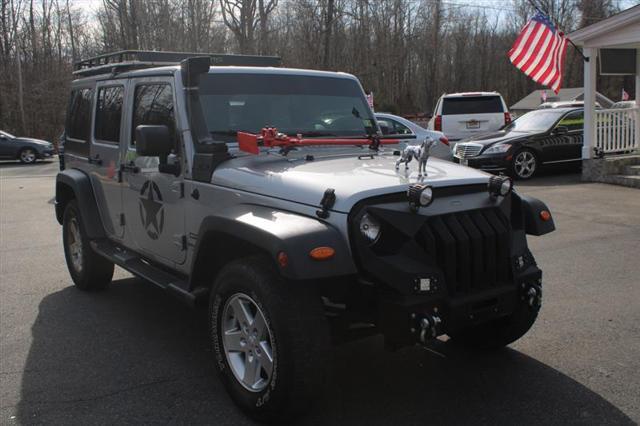 used 2015 Jeep Wrangler Unlimited car, priced at $17,495