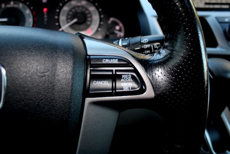 used 2017 Honda Odyssey car, priced at $17,994