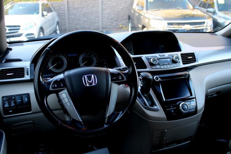 used 2017 Honda Odyssey car, priced at $17,994