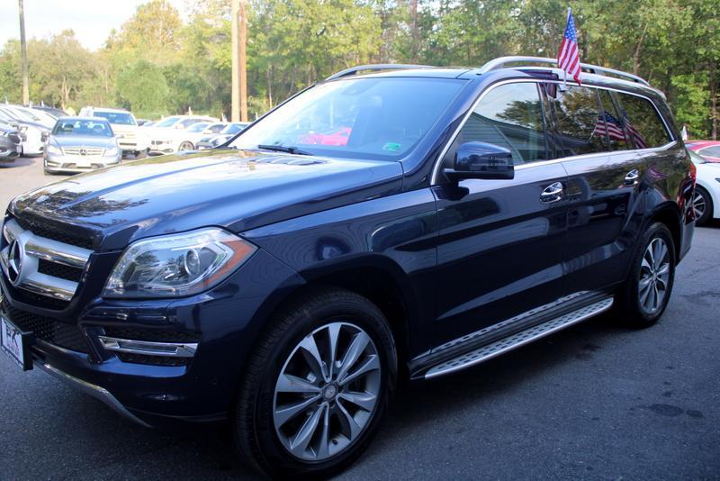 used 2014 Mercedes-Benz GL-Class car, priced at $13,994