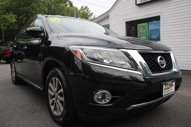 used 2016 Nissan Pathfinder car, priced at $8,995