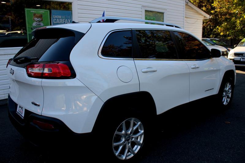 used 2015 Jeep Cherokee car, priced at $8,994
