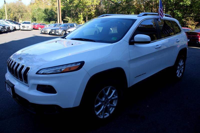 used 2015 Jeep Cherokee car, priced at $8,994