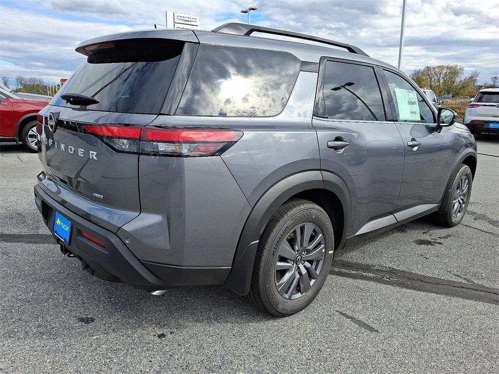 new 2025 Nissan Pathfinder car, priced at $37,560