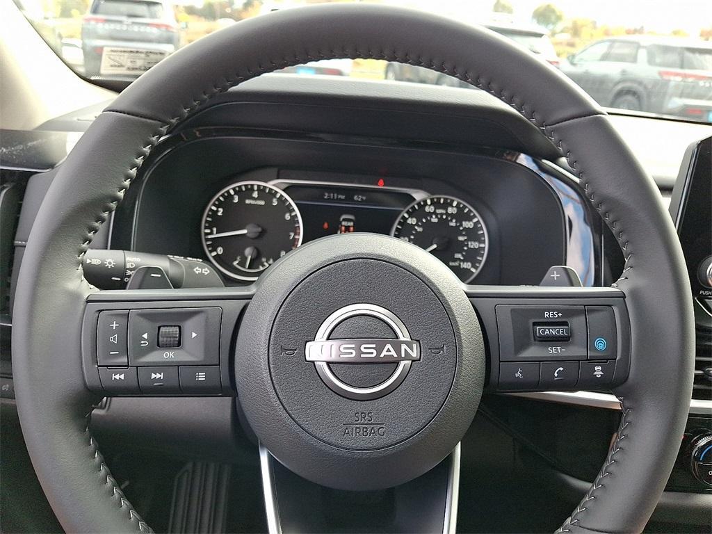 new 2025 Nissan Pathfinder car, priced at $37,560