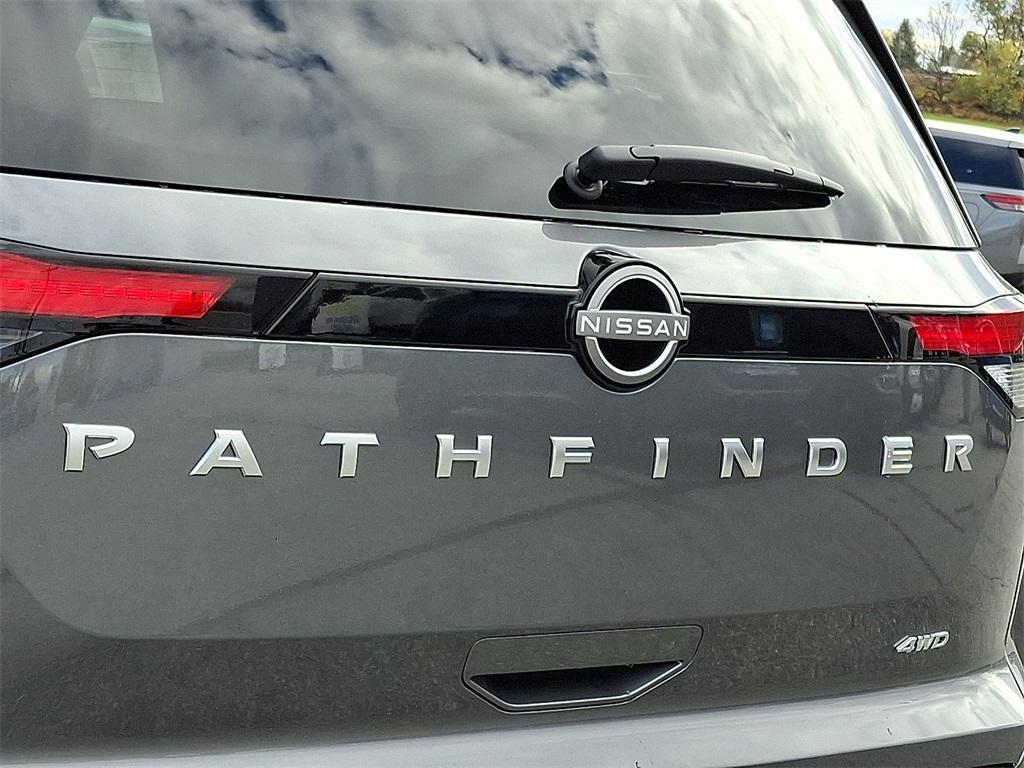 new 2025 Nissan Pathfinder car, priced at $37,560