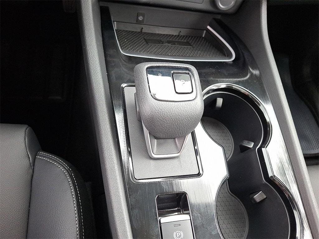 new 2025 Nissan Rogue car, priced at $40,044