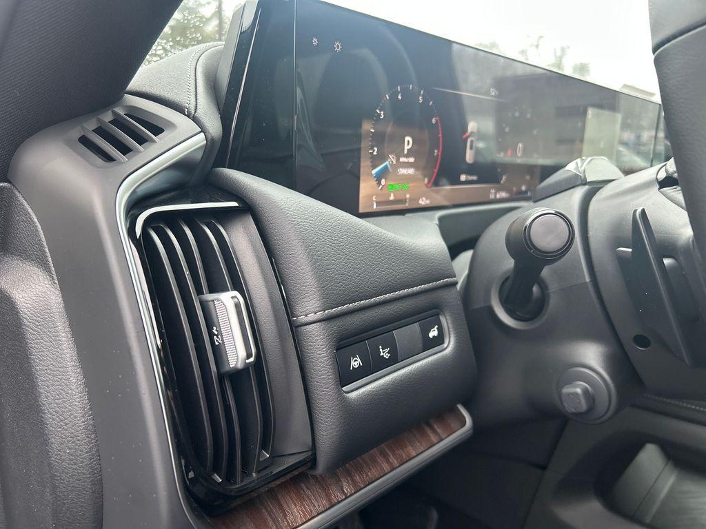 new 2025 Nissan Armada car, priced at $69,801