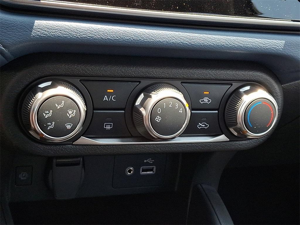 new 2025 Nissan Versa car, priced at $21,940