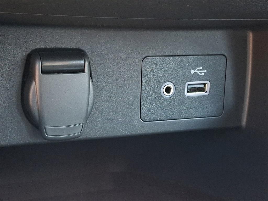new 2025 Nissan Versa car, priced at $21,940