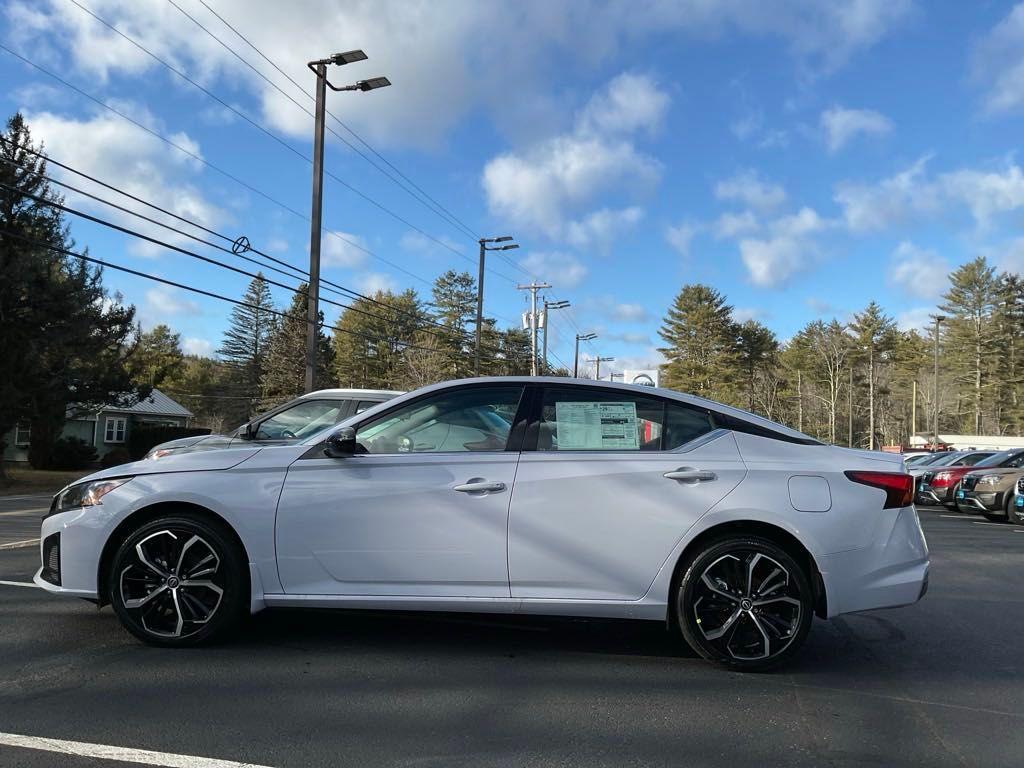 new 2025 Nissan Altima car, priced at $32,749