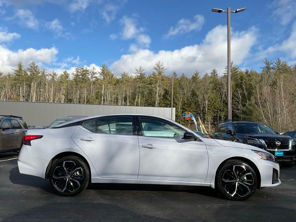 new 2025 Nissan Altima car, priced at $32,749