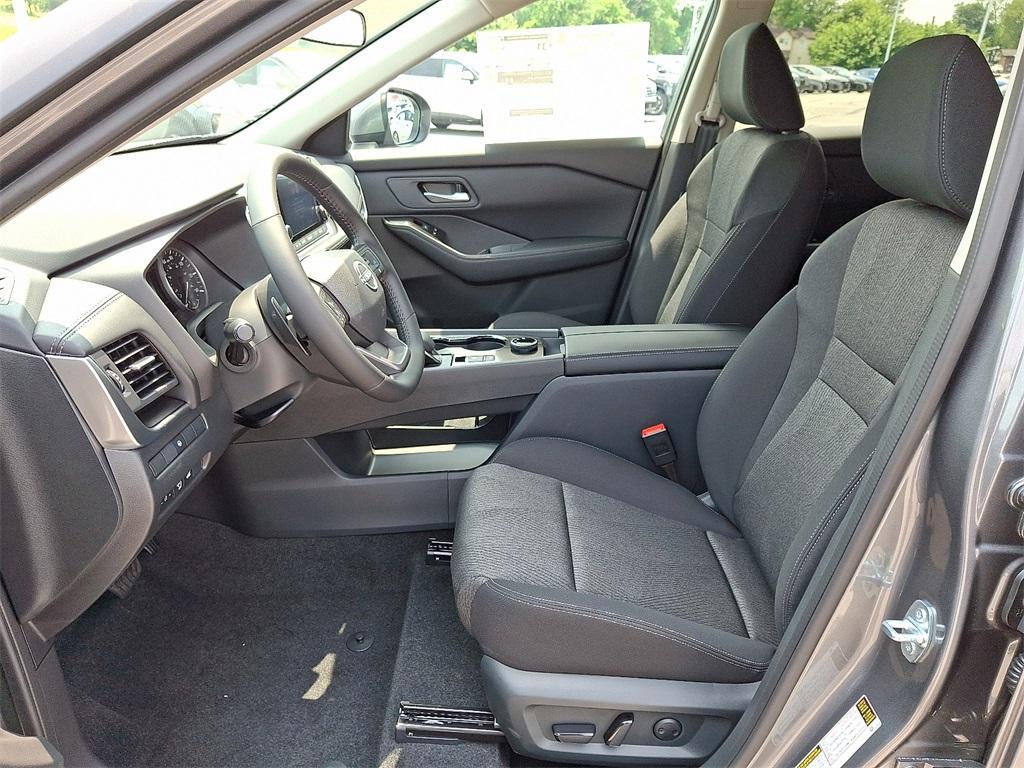 new 2025 Nissan Rogue car, priced at $31,703