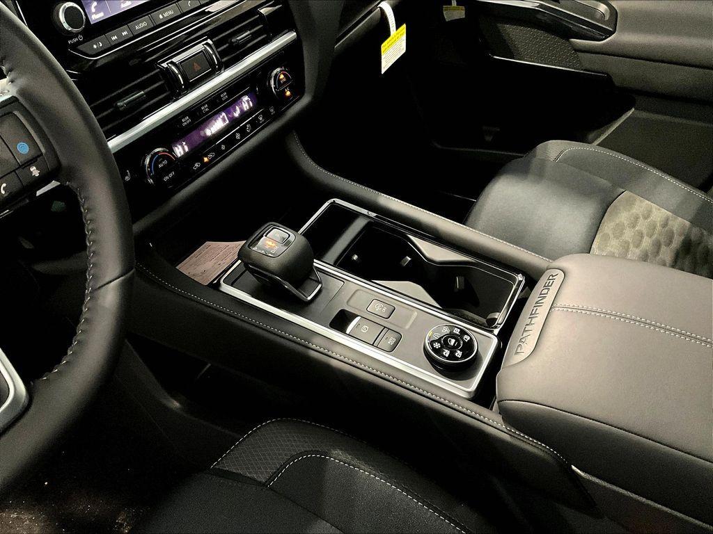 new 2025 Nissan Pathfinder car, priced at $37,961