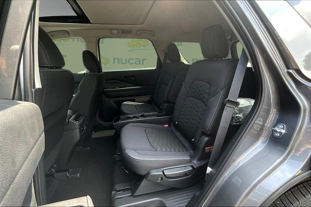 new 2025 Nissan Pathfinder car, priced at $43,944