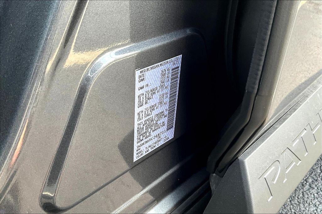 new 2025 Nissan Pathfinder car, priced at $43,944