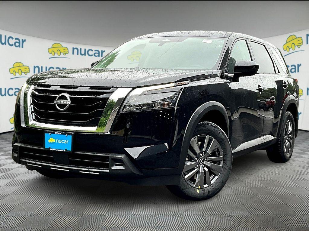 new 2025 Nissan Pathfinder car, priced at $32,913