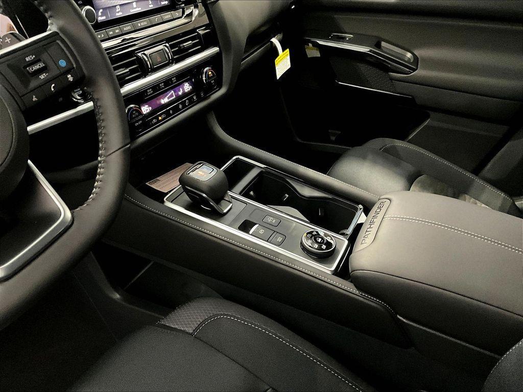new 2025 Nissan Pathfinder car, priced at $37,007