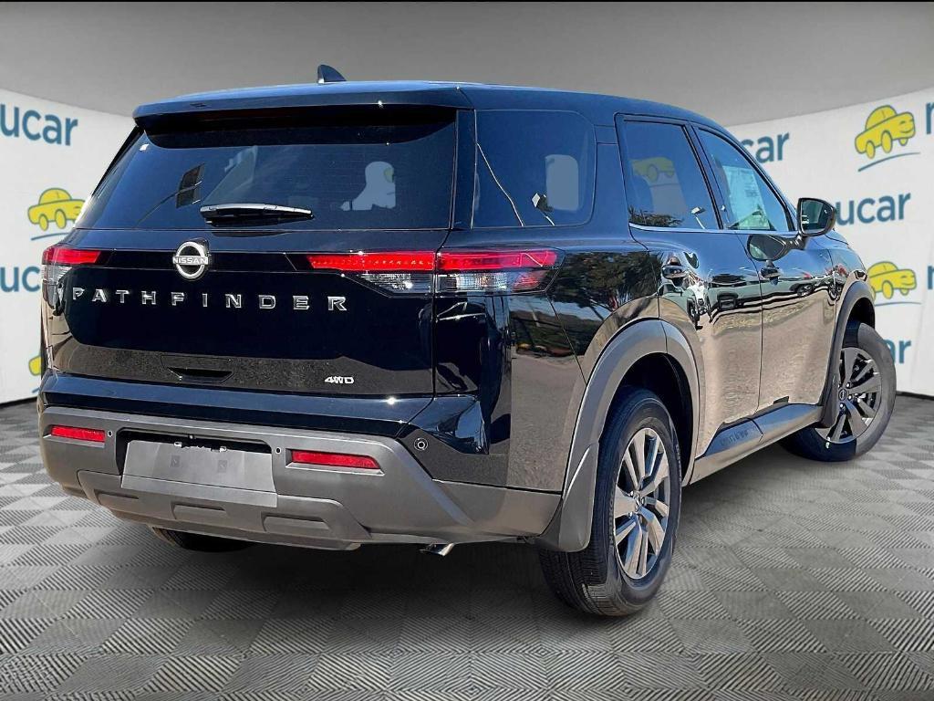 new 2025 Nissan Pathfinder car, priced at $40,475