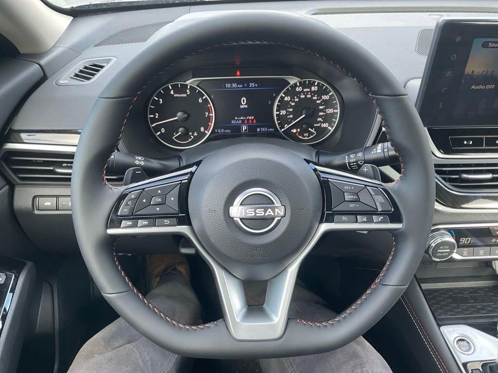 new 2025 Nissan Altima car, priced at $32,286