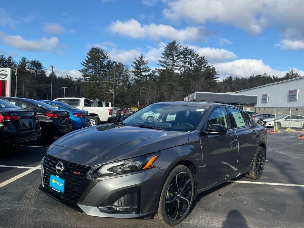 new 2025 Nissan Altima car, priced at $32,286