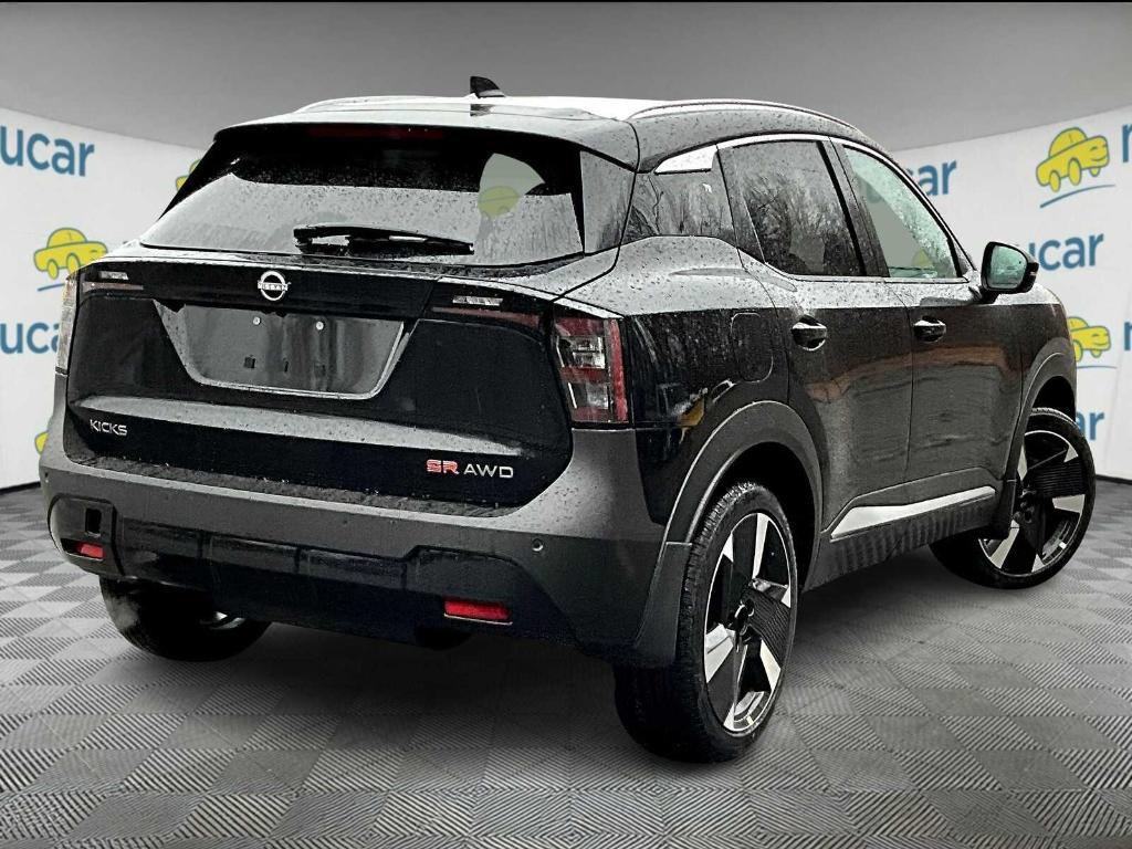 new 2025 Nissan Kicks car, priced at $30,275