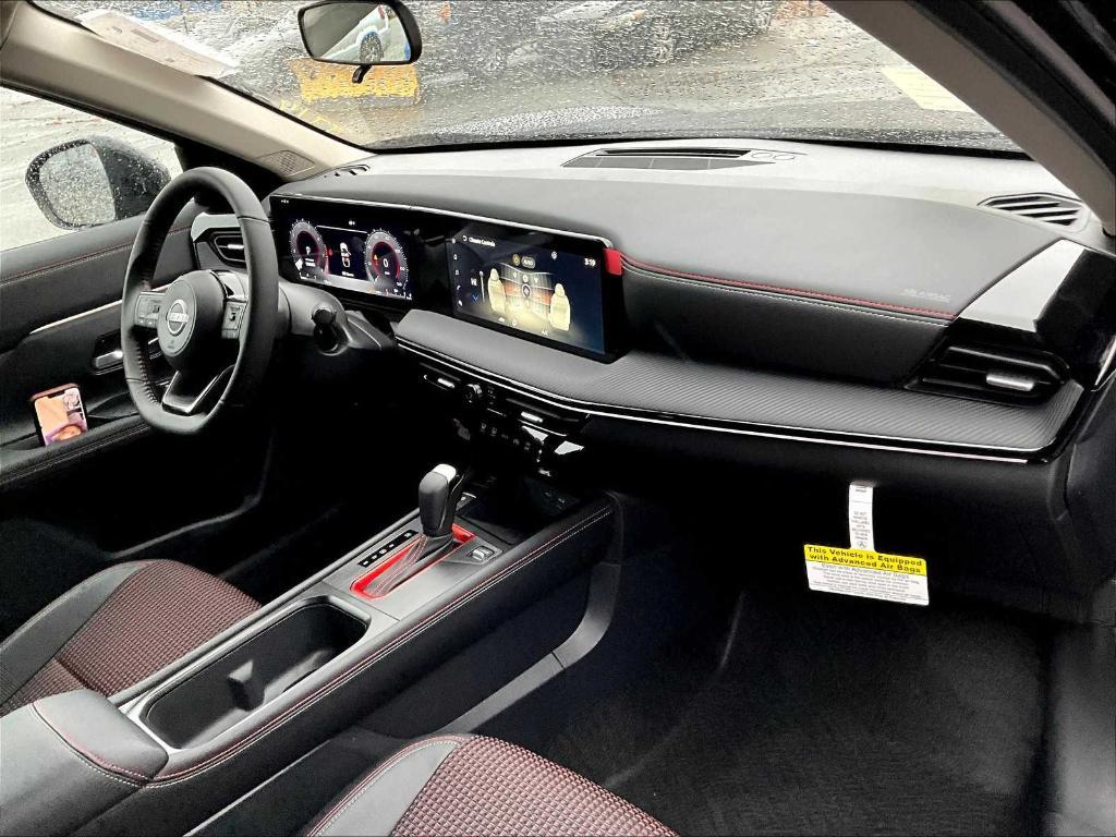 new 2025 Nissan Kicks car, priced at $30,275