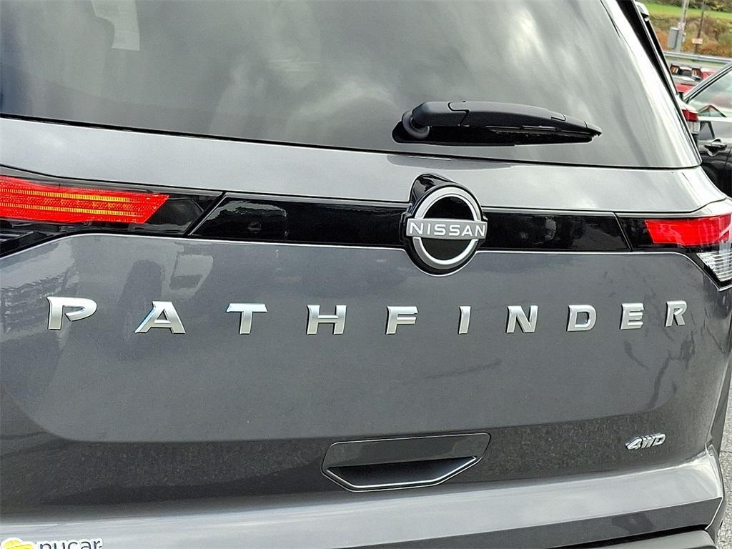 new 2025 Nissan Pathfinder car, priced at $35,802