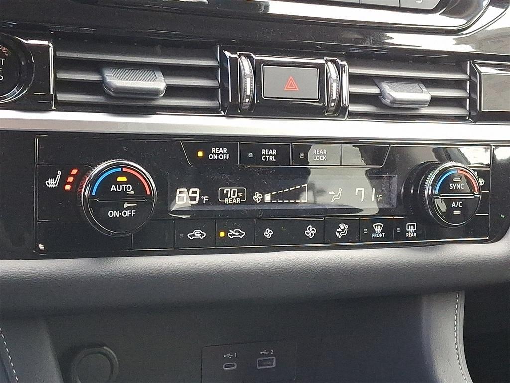 new 2025 Nissan Pathfinder car, priced at $35,802