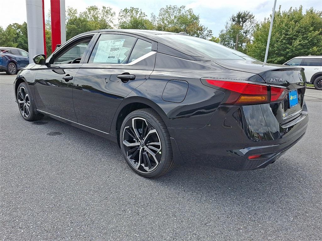 new 2025 Nissan Altima car, priced at $33,213