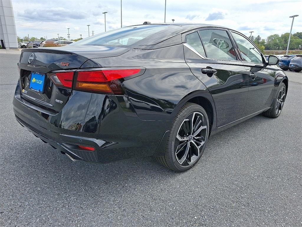 new 2025 Nissan Altima car, priced at $33,213