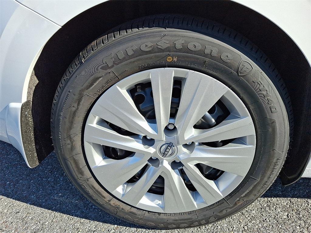 new 2025 Nissan Sentra car, priced at $21,833