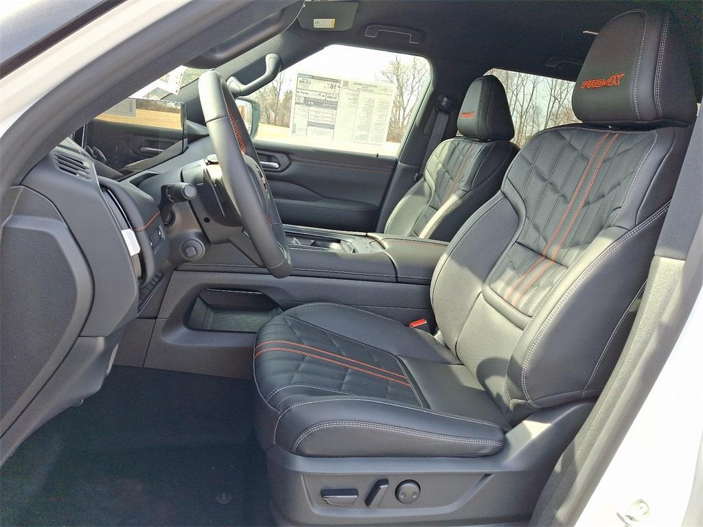 new 2025 Nissan Armada car, priced at $71,256